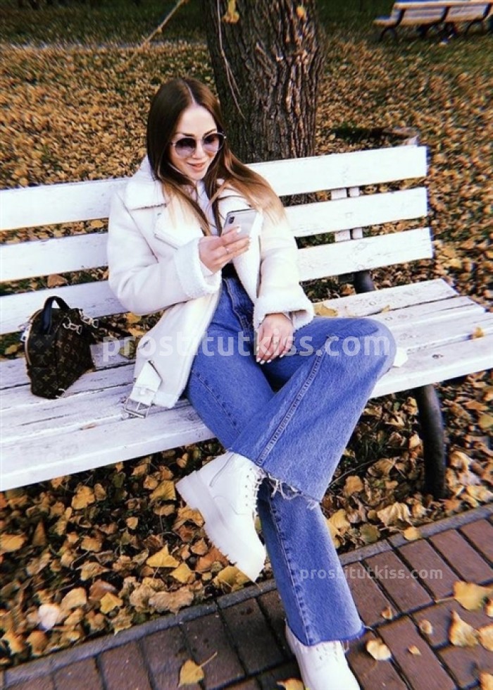 Проститутка  Карина