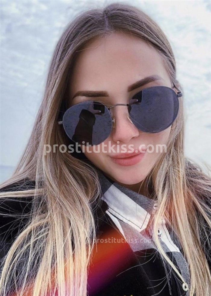 Проститутка  Карина